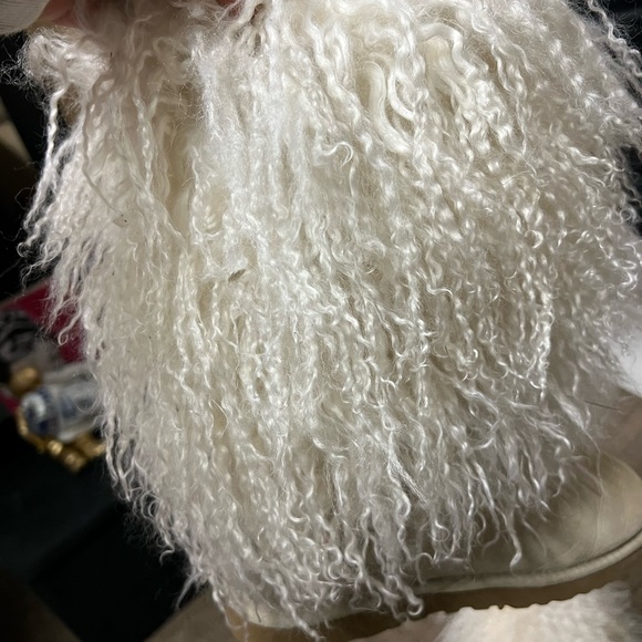 GONE! Tall Mongolian fur Ugg boots size 7 - Picture 2 of 5